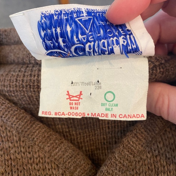 Vintage Wool Cardigan - Picture 8 of 10